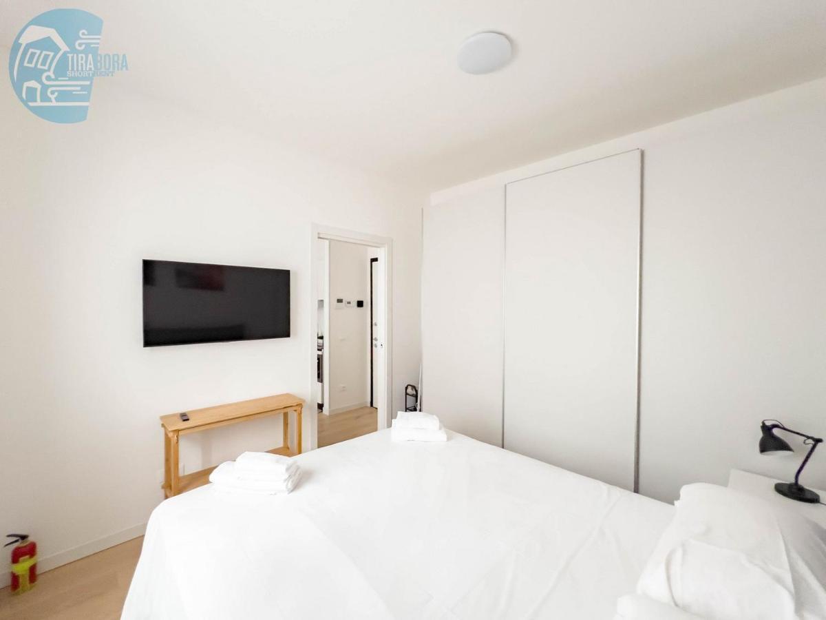 Piazza Della Borsa 3C Tirabora Short Rent Lägenhet Trieste Exteriör bild